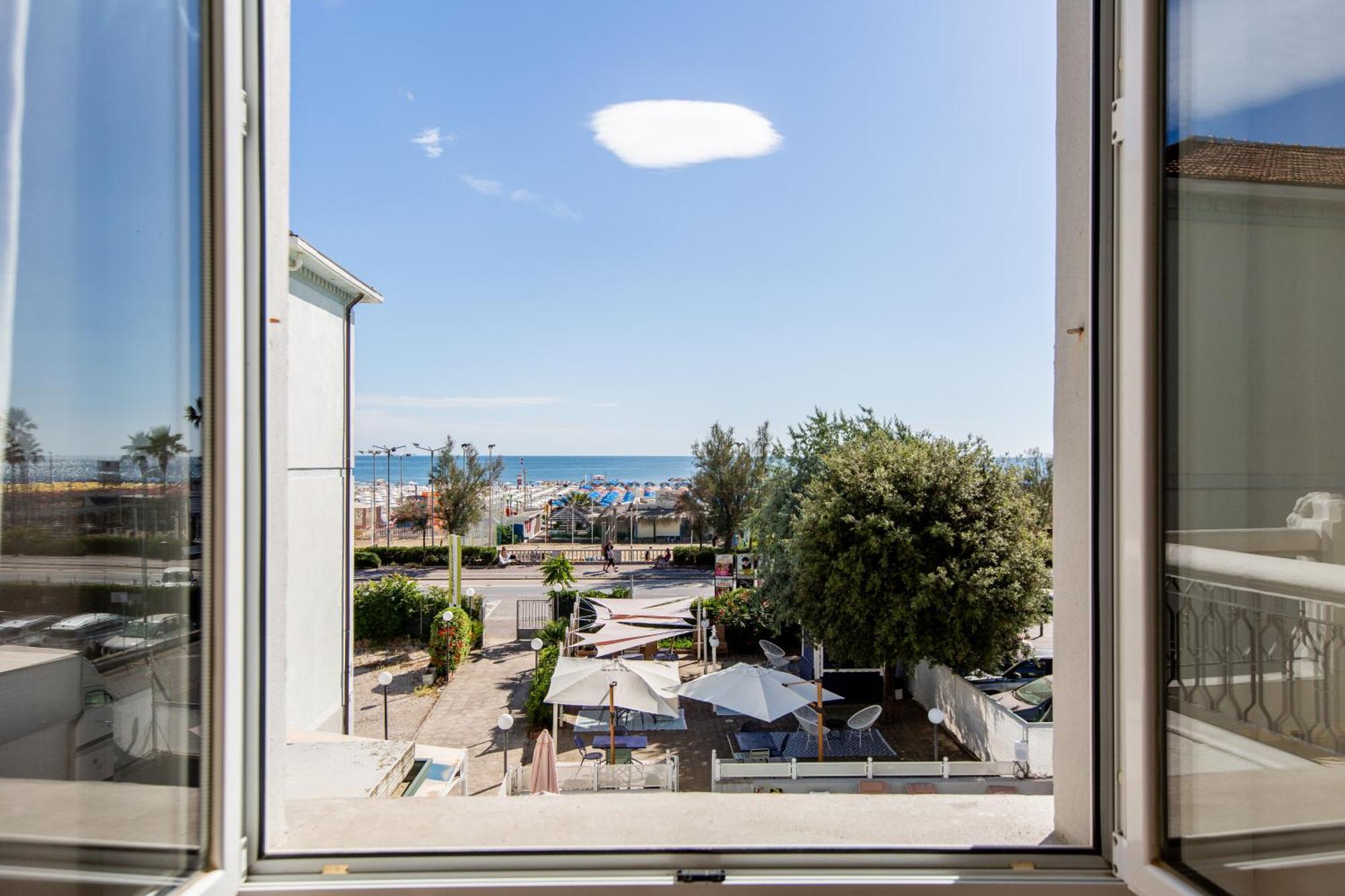 Hotel Belvedere Rimini Exterior photo